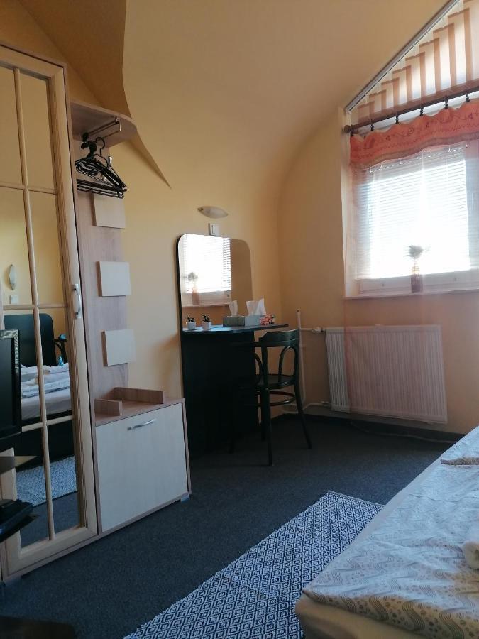 Apartament Bianco Sopron Zewnętrze zdjęcie